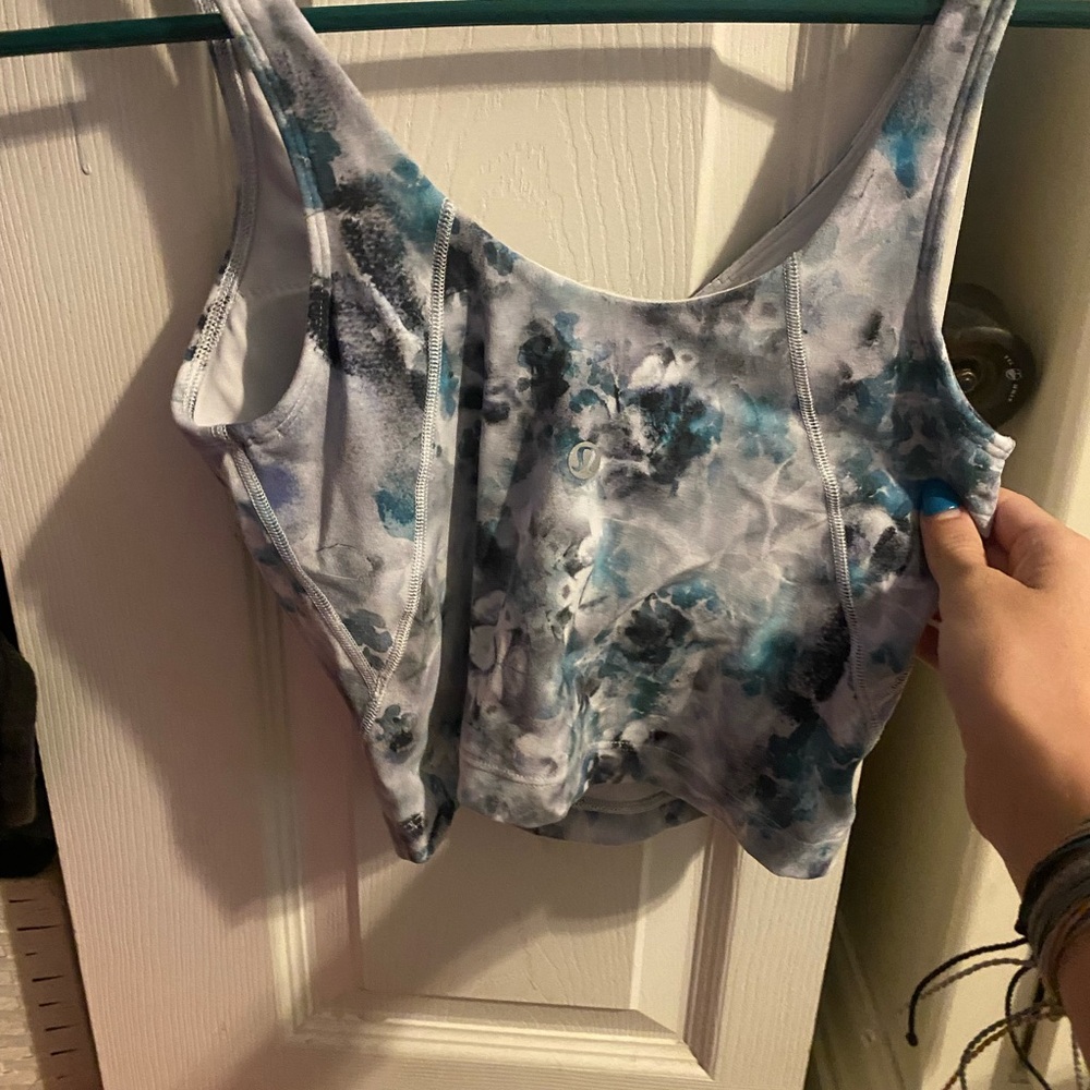 lululemon align top size 4